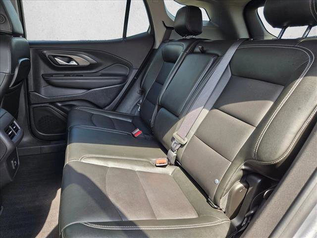 Used 2024 GMC Terrain SLT AWD/4WD image 18