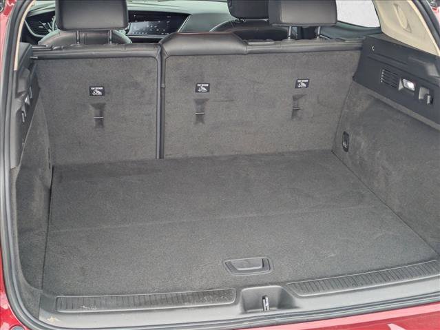 Used 2022 Buick Envision Essence w/ Sport Touring Package image 6