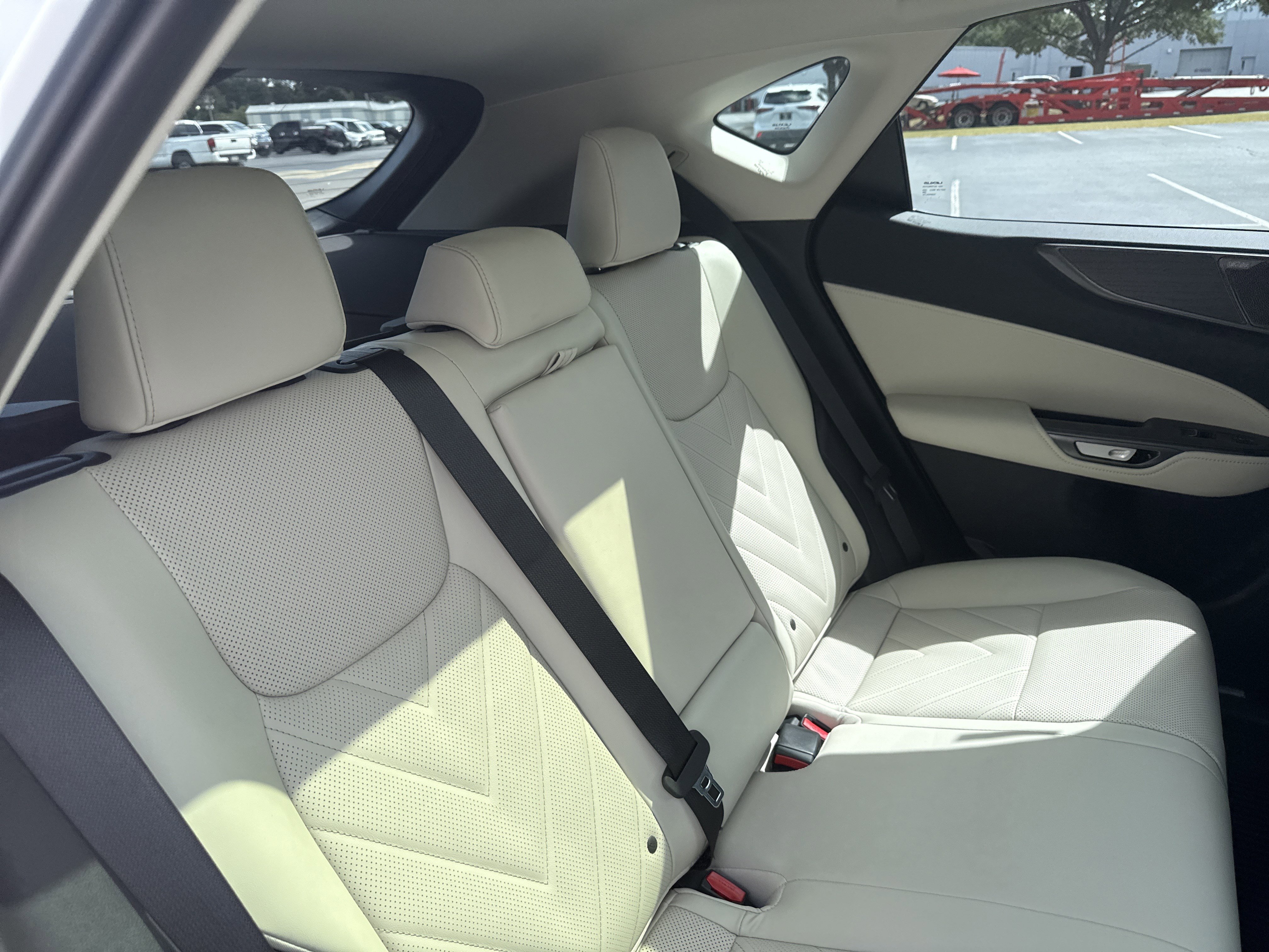 Used 2026 Lexus NX 350 AWD w/ Luxury Package image 32