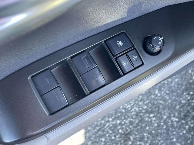 Used 2021 Toyota Camry LE image 15