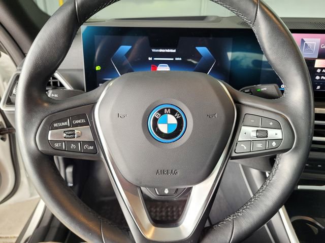 Used 2024 BMW i4 eDrive35 w/ Premium Package image 23
