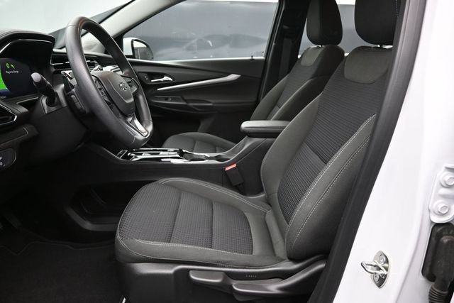 Used 2023 Chevrolet Bolt EUV LT w/ Driver Confidence Package FWD image 12