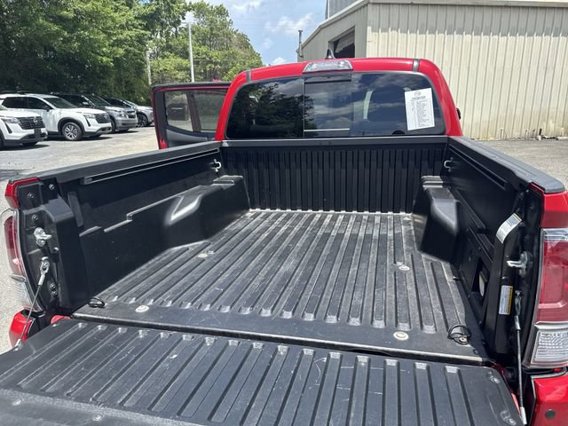 Used 2022 Toyota Tacoma TRD Sport w/ Technology Package AWD/4WD image 12