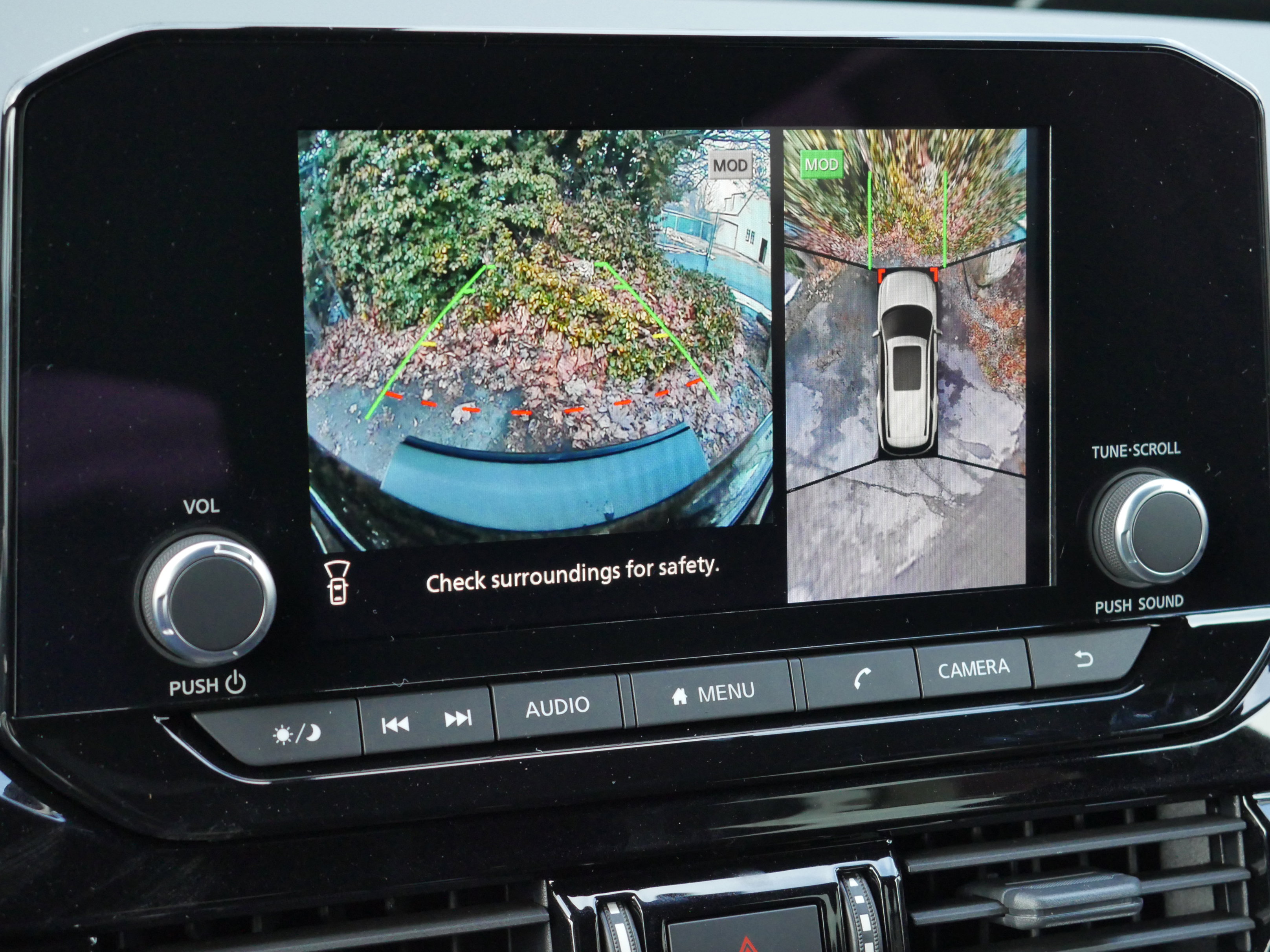 New 2025 Nissan Pathfinder Rock Creek image 10