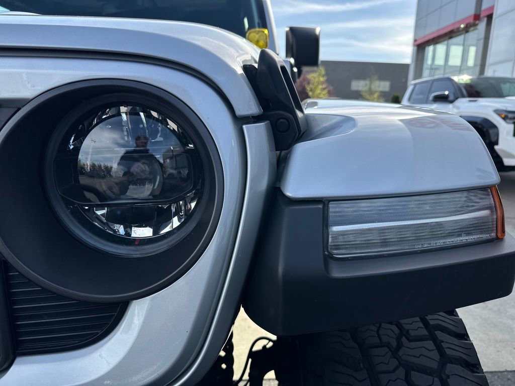 Used 2024 Jeep Wrangler Unlimited Rubicon 4xe image 9