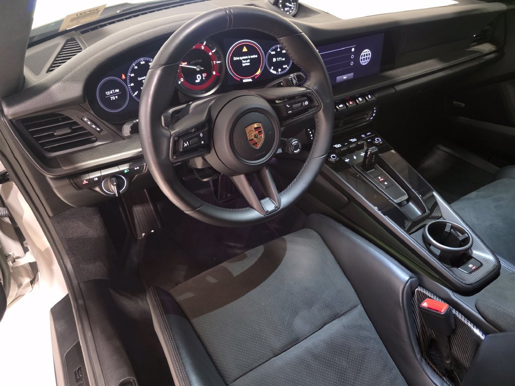 Certified 2023 Porsche 911 Carrera GTS RWD image 5