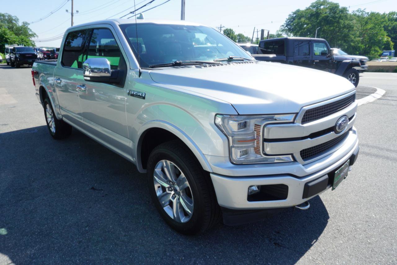 Used 2019 Ford F150 Platinum w/ Equipment Group 701A Luxury AWD/4WD image 4