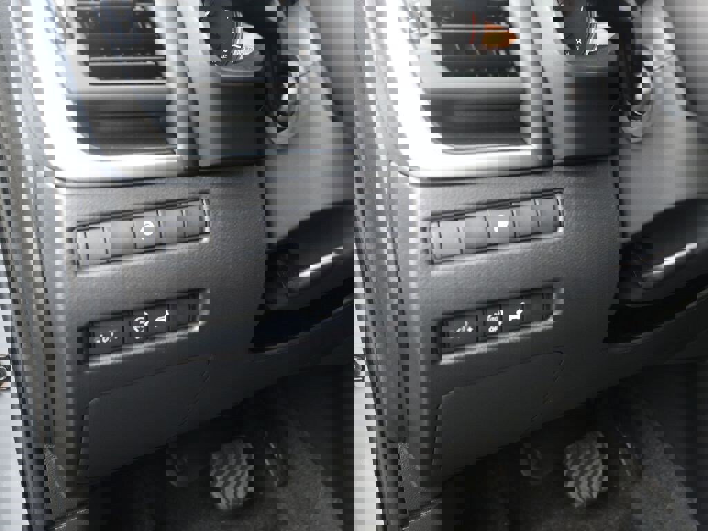 New 2026 Nissan Rogue SV w/ SV Premium Package image 12