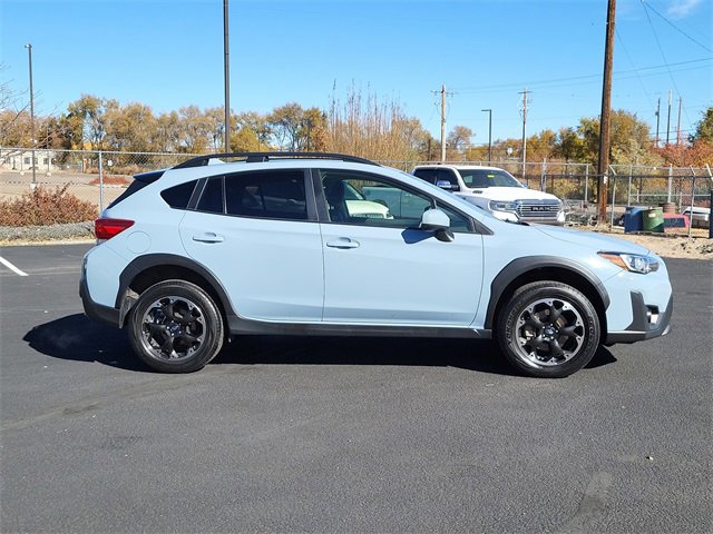 Used 2022 Subaru Crosstrek 2.0i Premium image 2