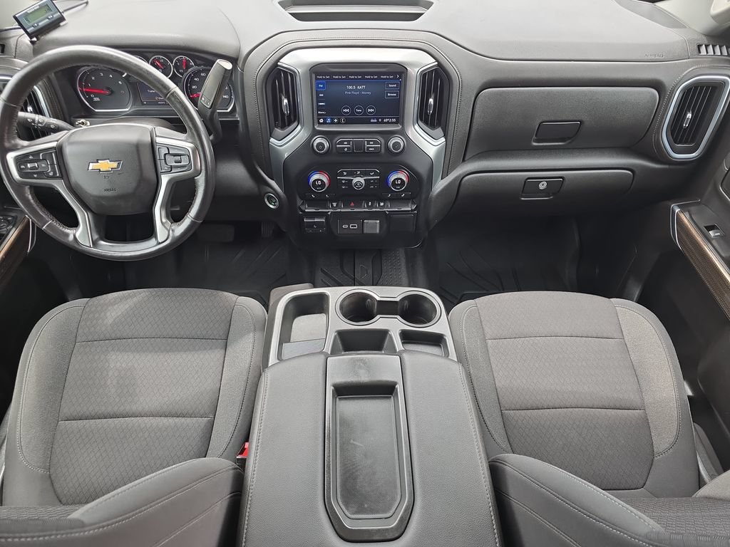 Used 2022 Chevrolet Silverado 3500 LT w/ Convenience Package AWD/4WD image 9