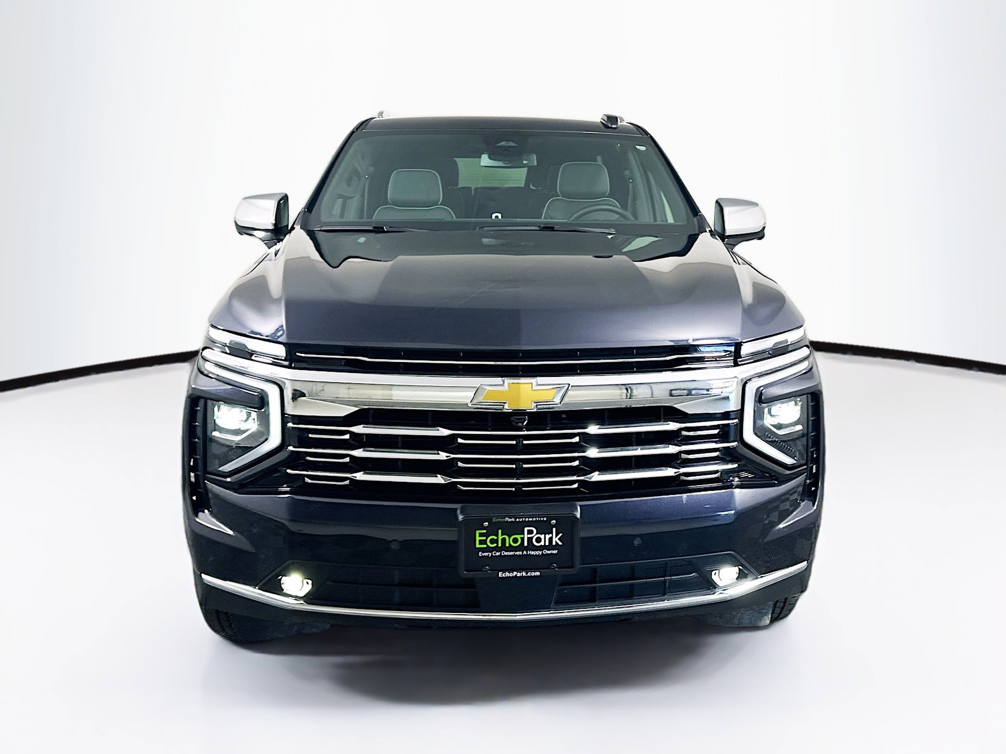 Used 2025 Chevrolet Tahoe Premier image 2