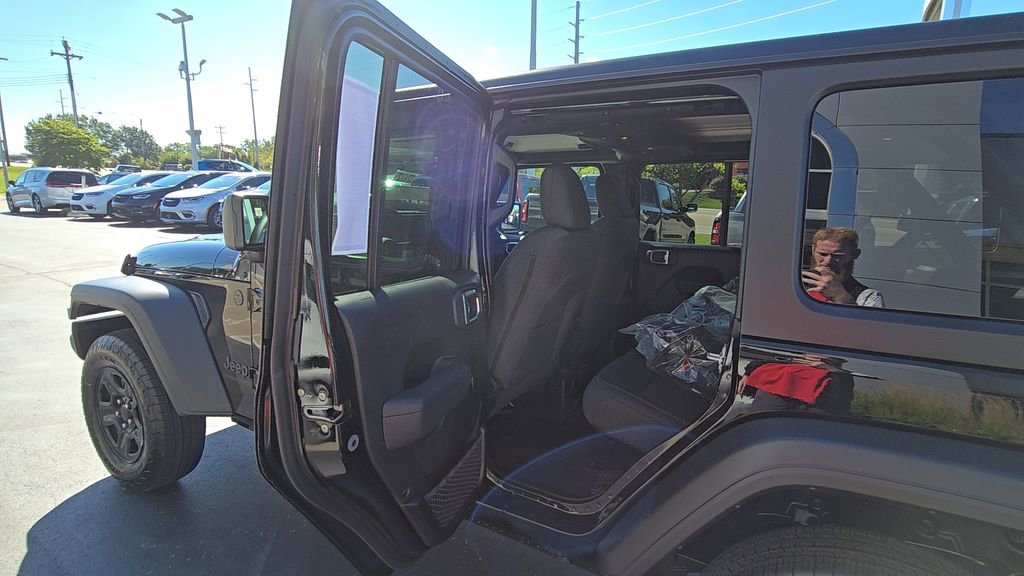 New 2026 Jeep Wrangler Sport AWD/4WD image 15