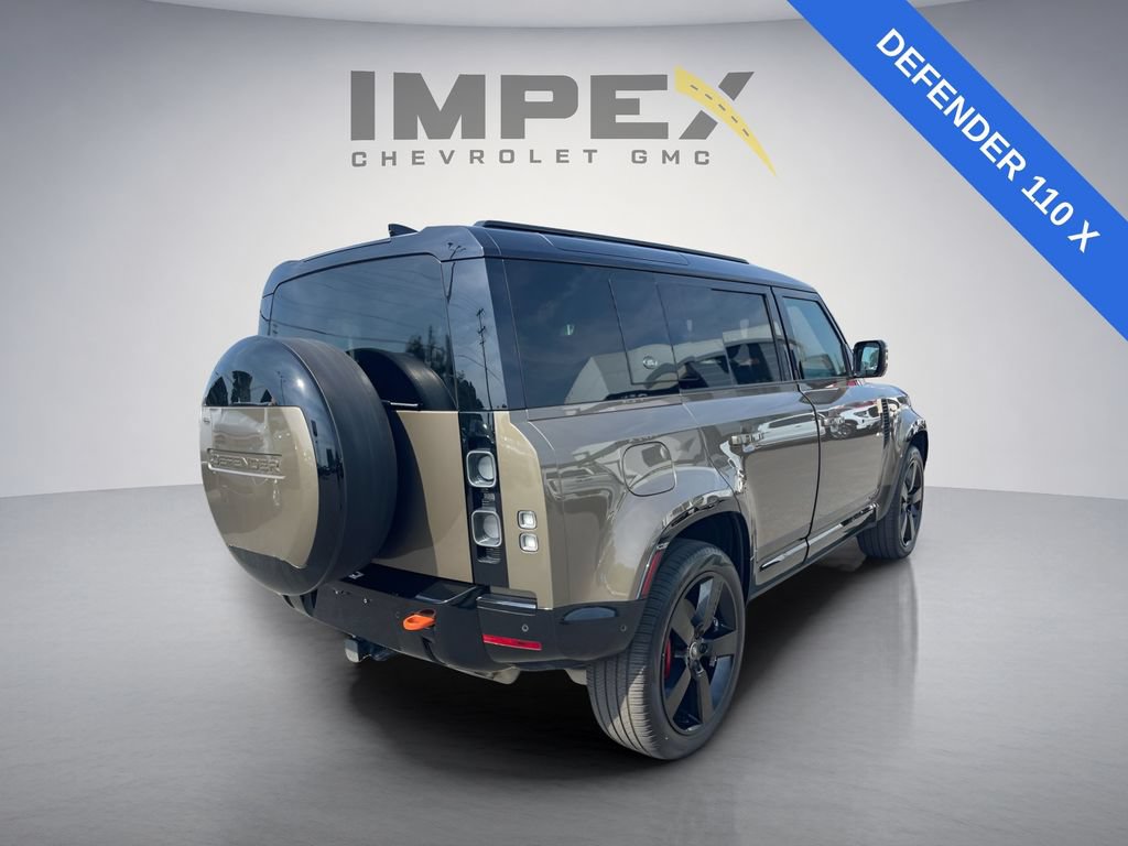 Used 2024 Land Rover Defender 110 X AWD/4WD image 12