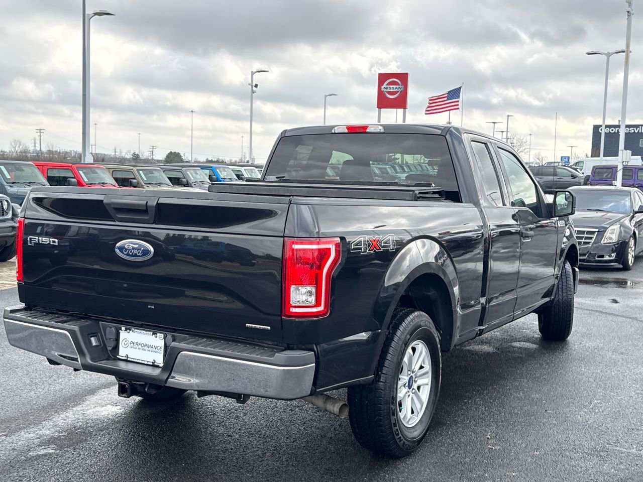 Used 2015 Ford F150 XLT image 3