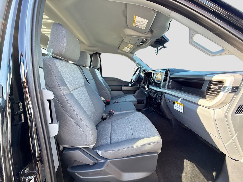 New 2026 Ford F350 XL w/ STX Appearance Package AWD/4WD image 16