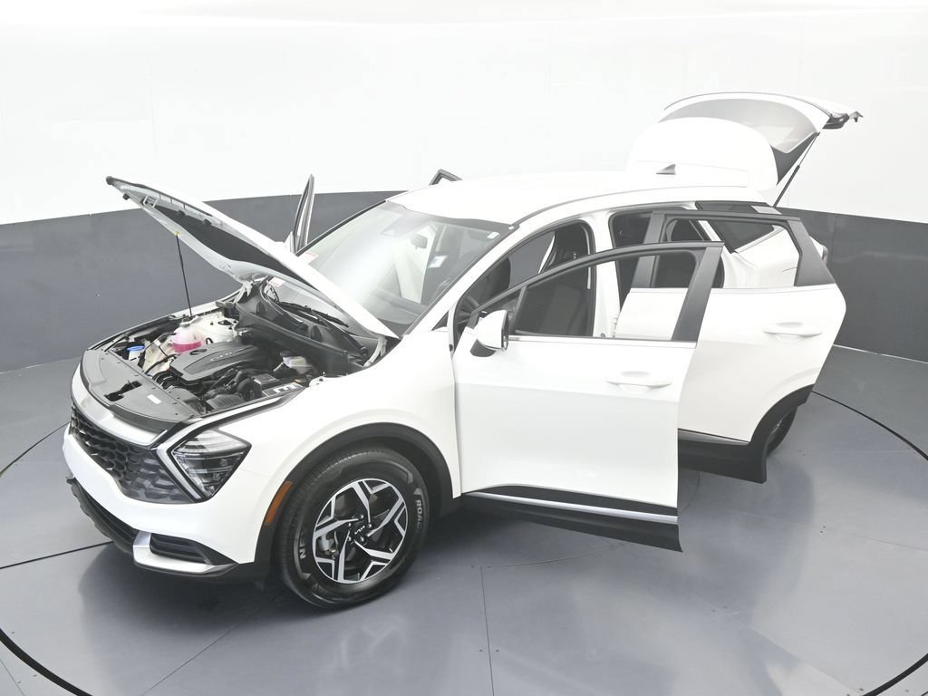 Used 2025 Kia Sportage LX FWD image 58