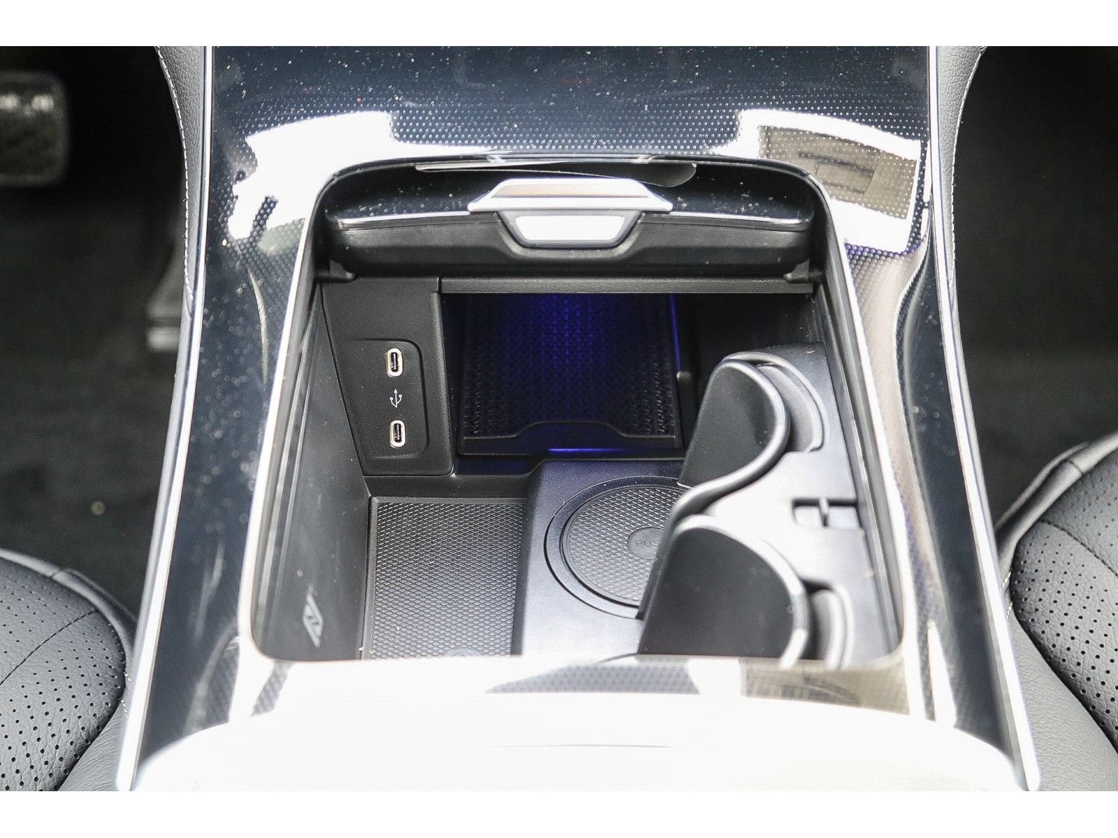 Used 2024 Mercedes-Benz EQE 350+ 4MATIC Sedan image 15