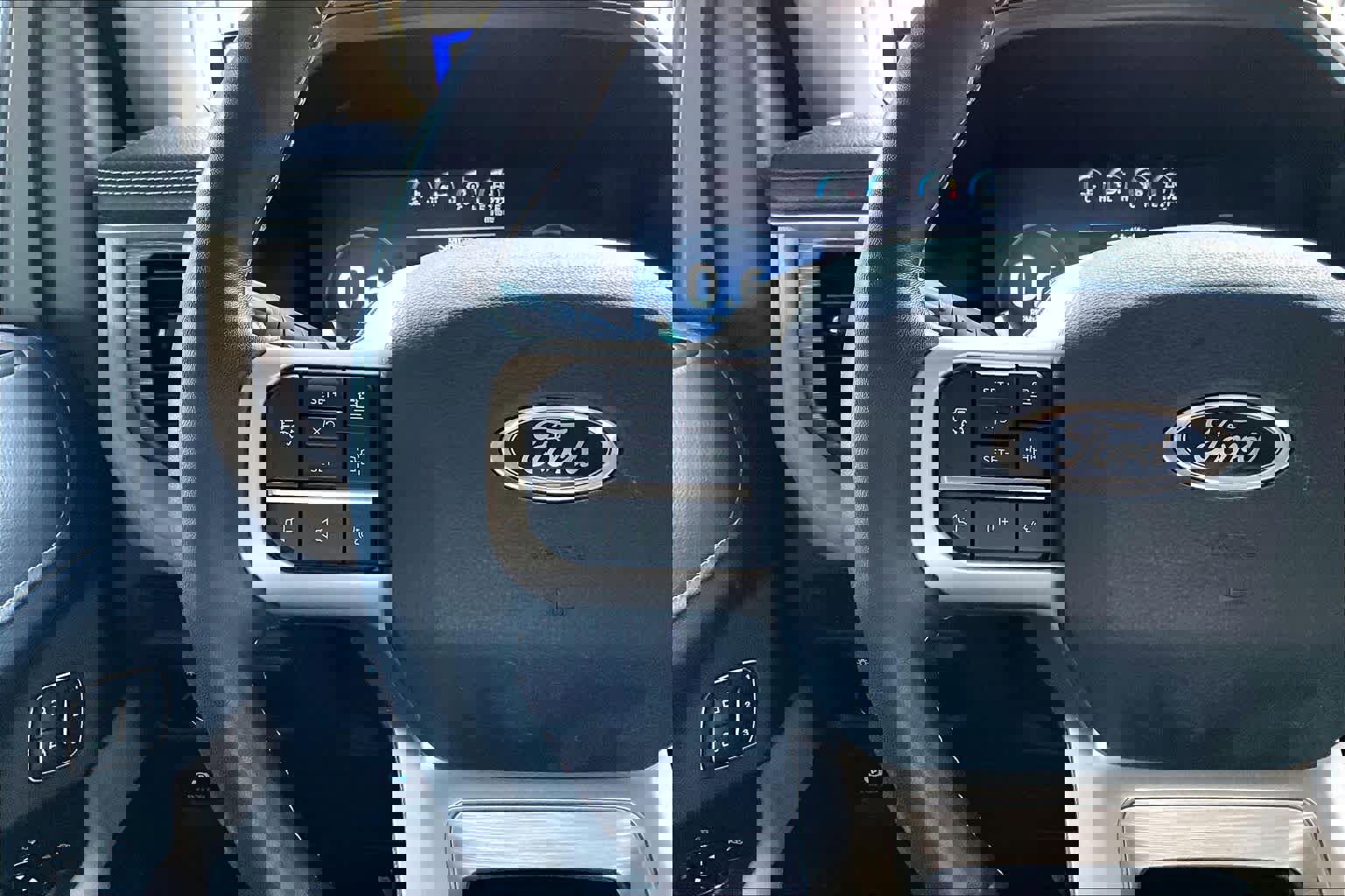 Used 2023 Ford Expedition Limited image 23