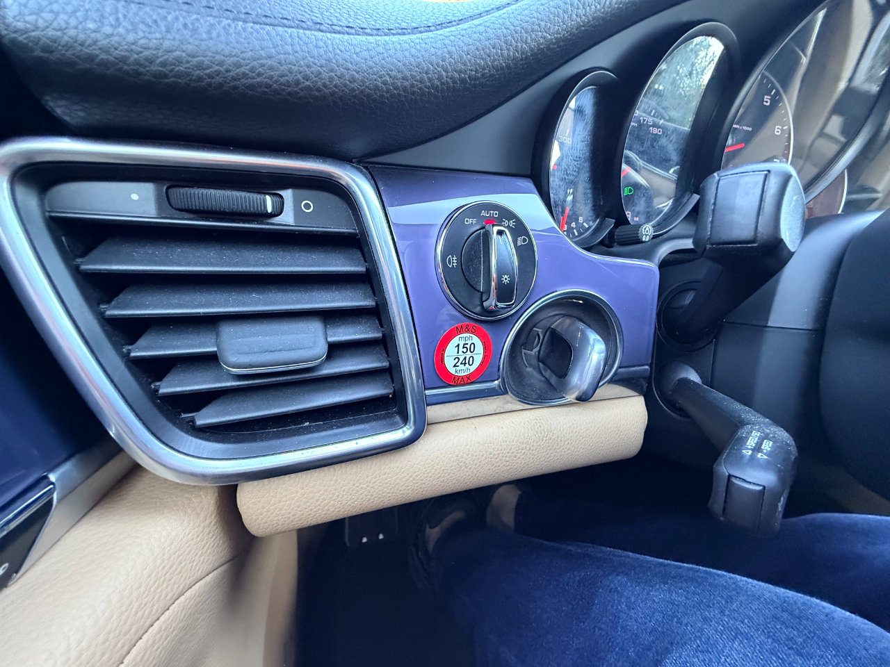 Used 2016 Porsche Panamera Edition image 19