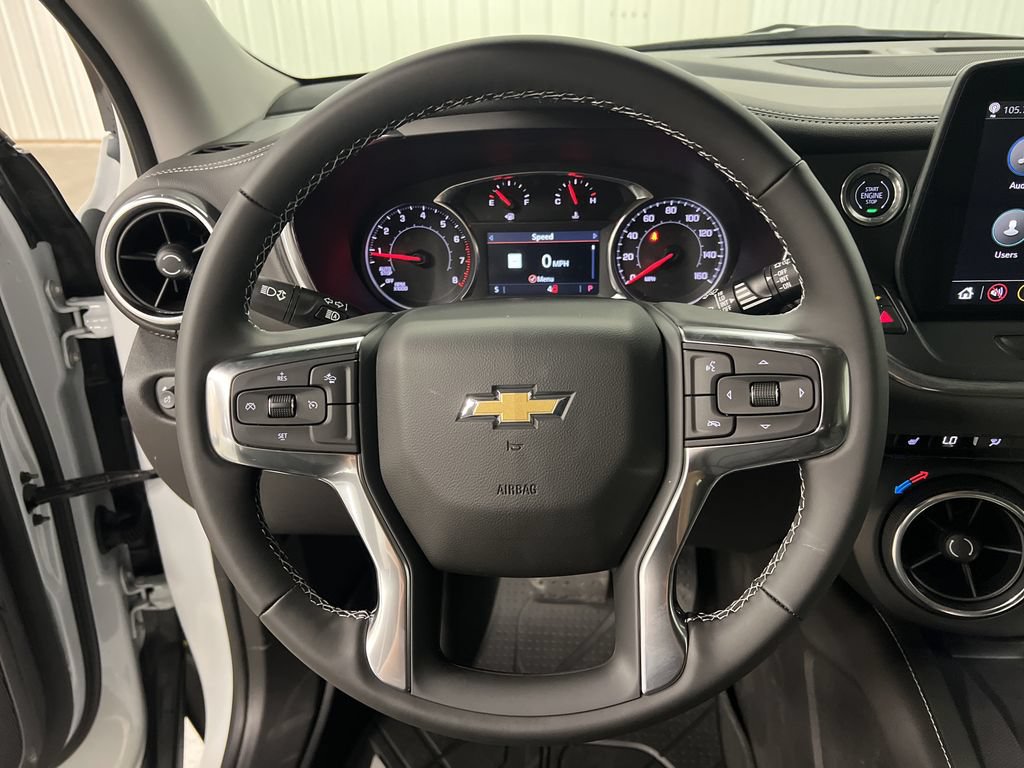 New 2026 Chevrolet Blazer LT w/ Sound & Technology Package AWD/4WD image 18