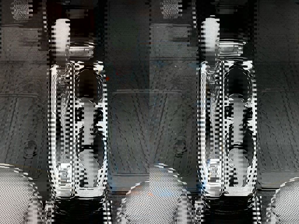 Used 2024 Chevrolet Trax ACTIV w/ Sunroof Package image 26