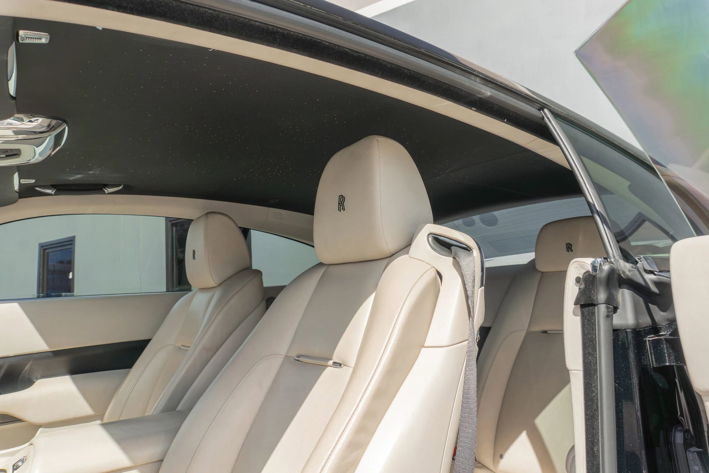 Used 2016 Rolls-Royce Wraith RWD image 54