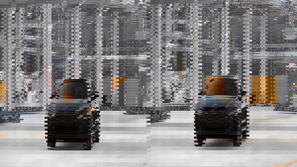 New 2026 Toyota Crown Signia AWD/4WD image 18