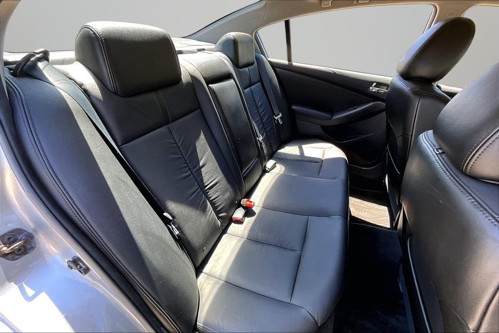 Used 2010 Nissan Altima 2.5 SL w/ SL Pkg FWD image 21