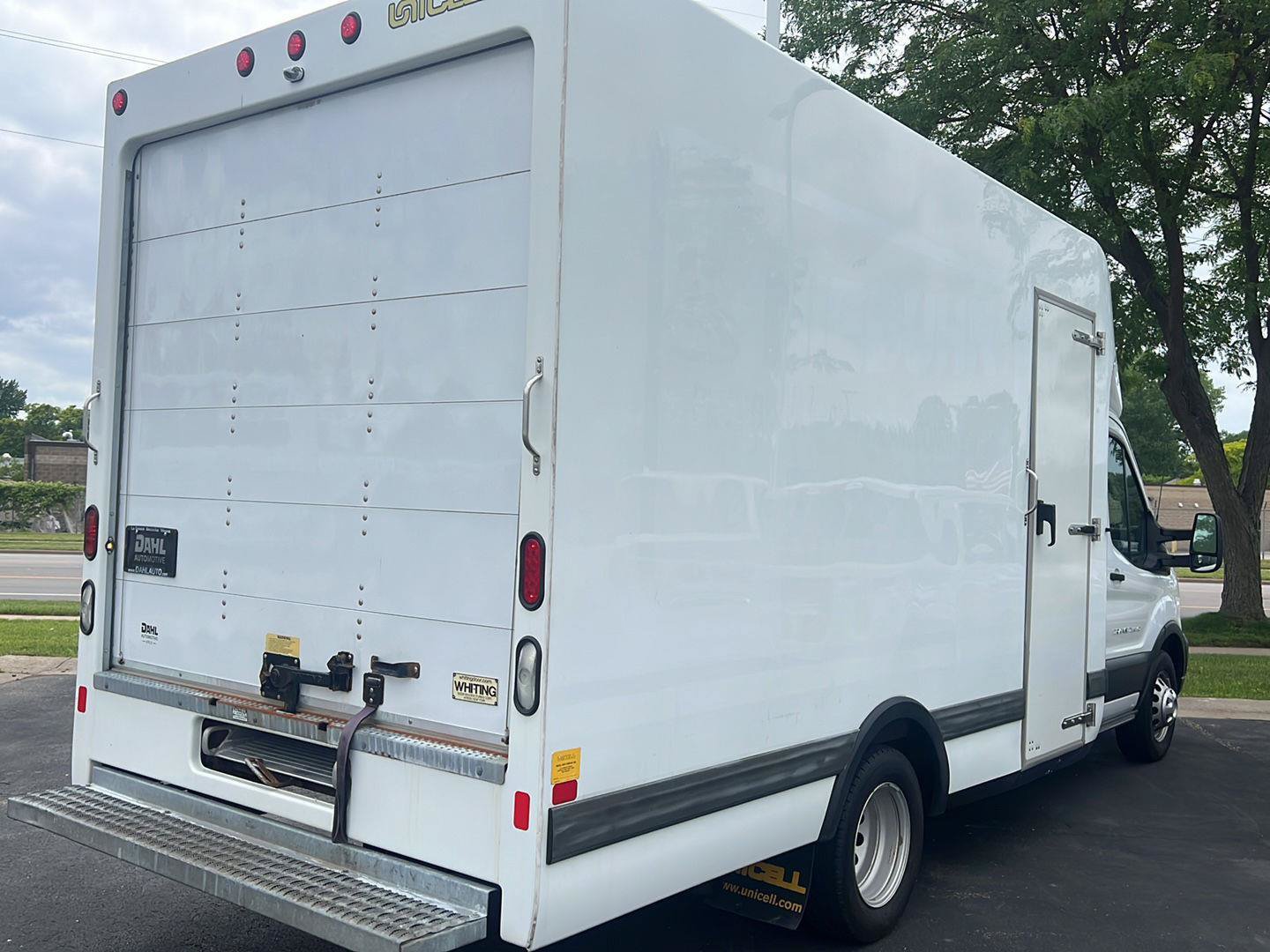 Used 2020 Ford Transit 350 Low Roof DRW RWD image 3