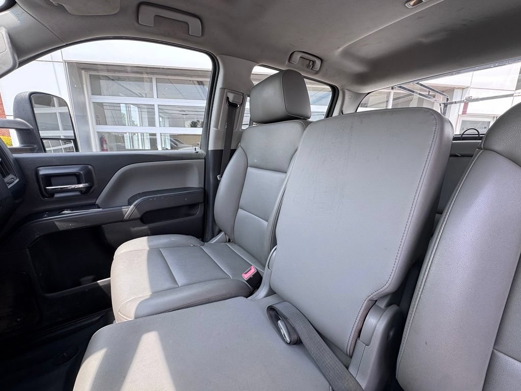 Used 2018 Chevrolet Silverado 3500 W/T RWD image 19