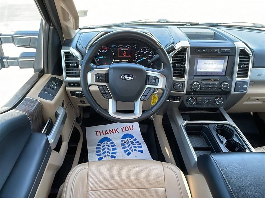 Used 2018 Ford F250 Lariat w/ Chrome Package image 17