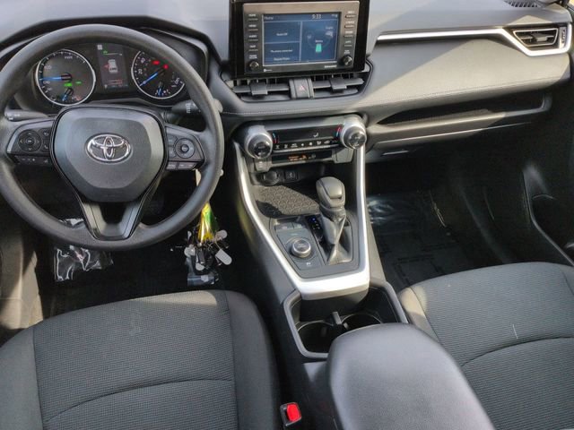 Certified 2022 Toyota RAV4 LE AWD/4WD image 24