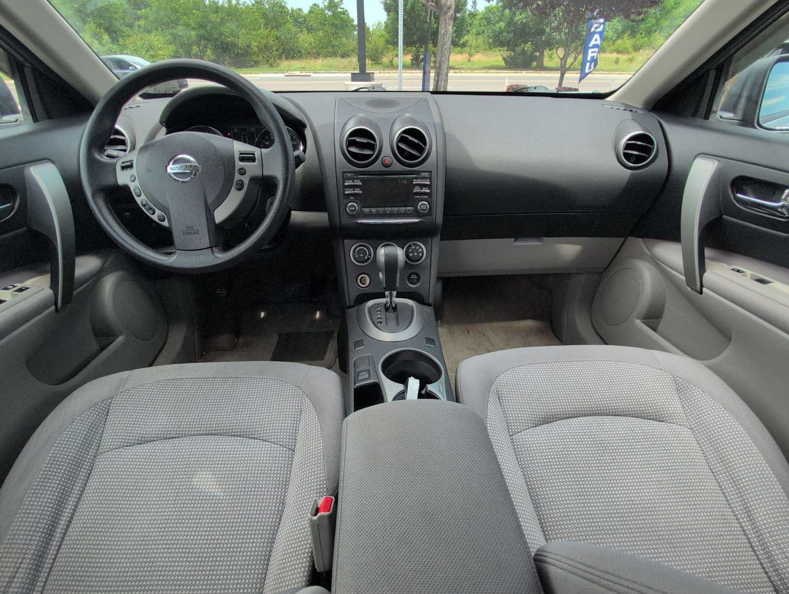 Used 2013 Nissan Rogue SV FWD image 15
