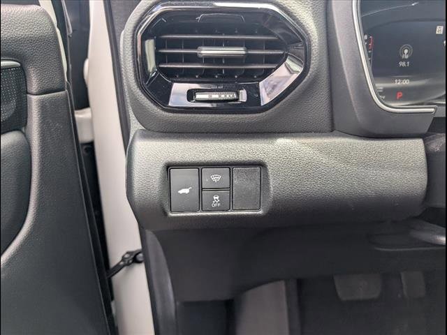 Used 2025 Honda Pilot Black Edition image 15