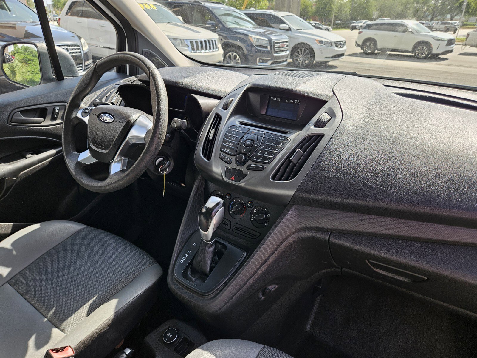 Used 2015 Ford Transit Connect XL image 16