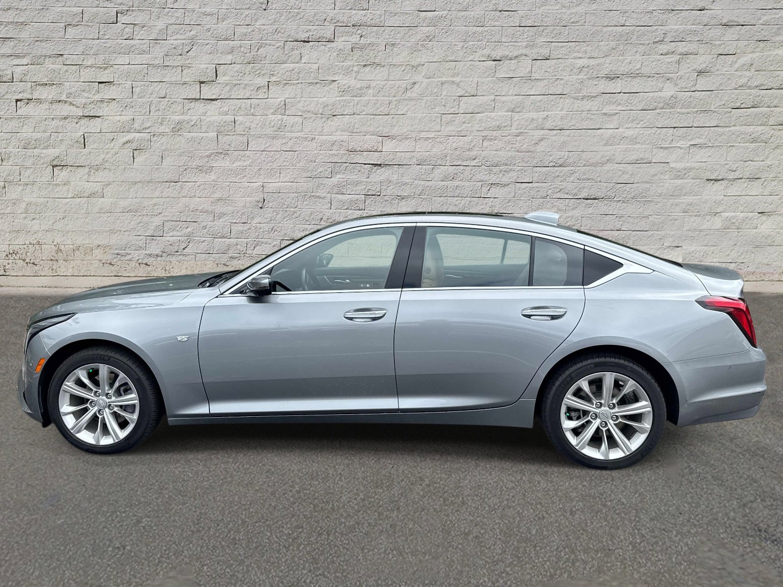 Used 2025 Cadillac CT5 Premium Luxury w/ Platinum Package AWD/4WD video 2