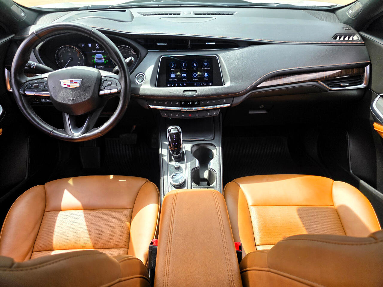 Used 2022 Cadillac XT4 Premium Luxury image 17