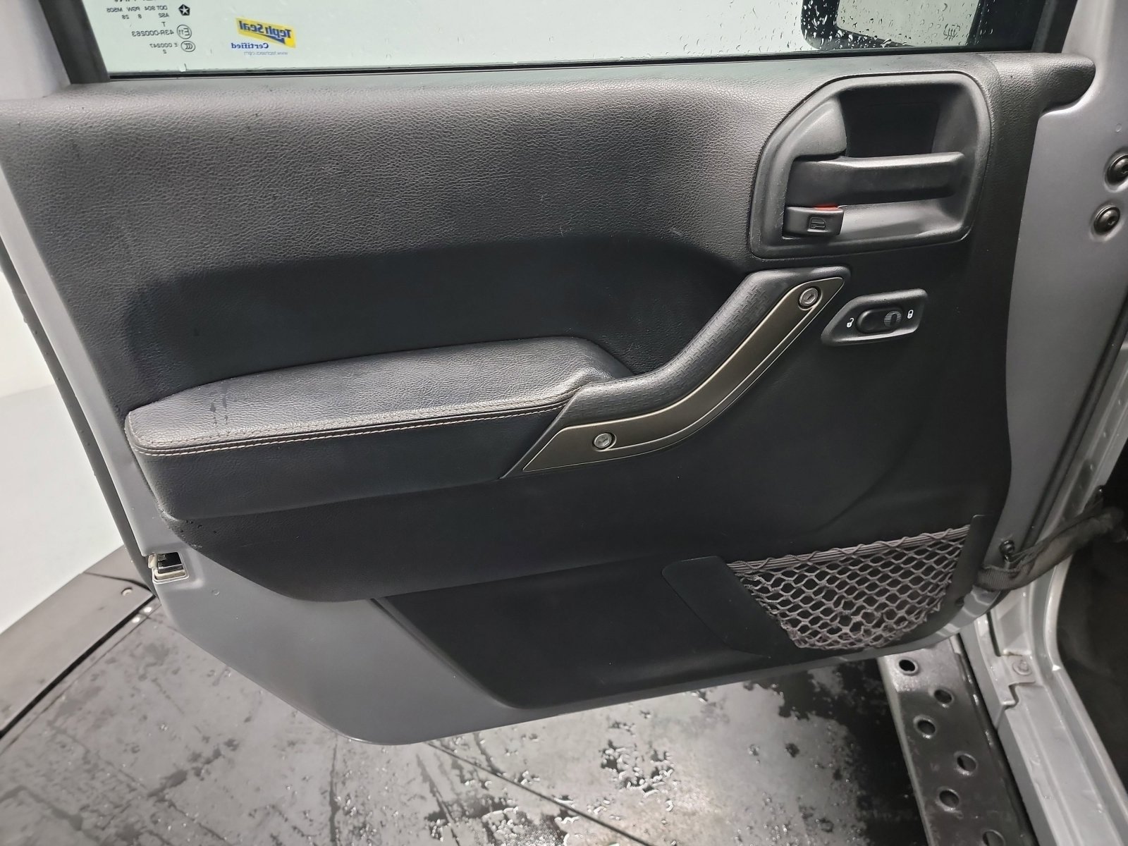 Used 2018 Jeep Wrangler Unlimited Sport image 13