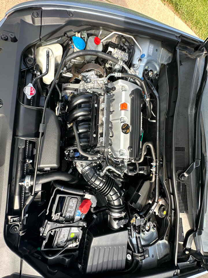 Used 2011 Honda Accord EX image 21