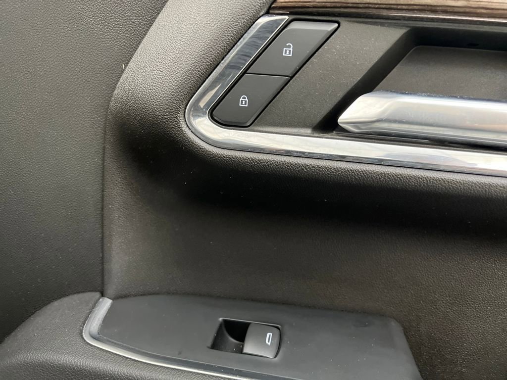 Used 2023 Chevrolet Silverado 1500 LT image 26