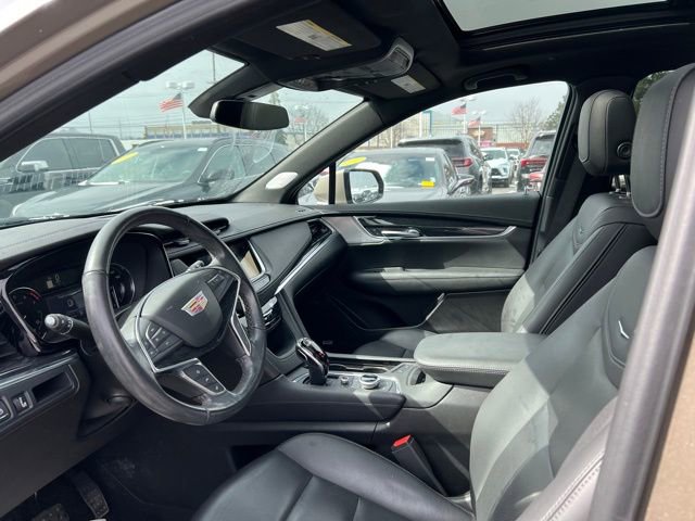 Used 2023 Cadillac XT5 Premium Luxury image 11