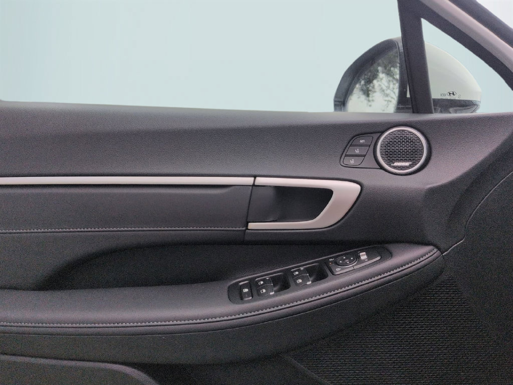 New 2027 Hyundai Sonata Limited FWD image 26