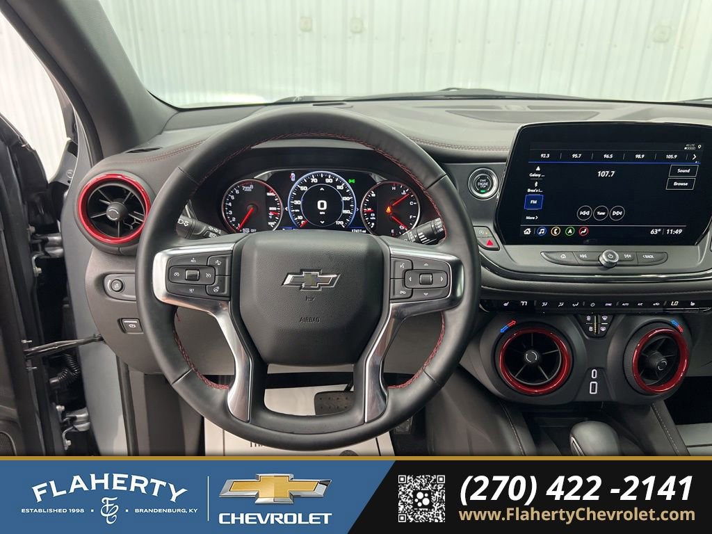 Used 2024 Chevrolet Blazer RS FWD image 27