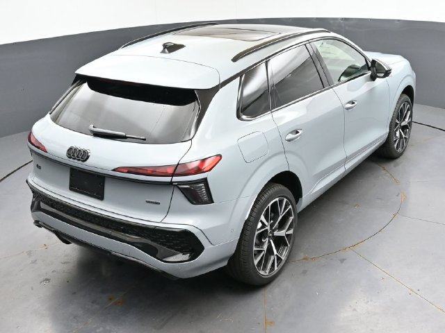 New 2026 Audi Q3 quattro 2.0T AWD/4WD image 41