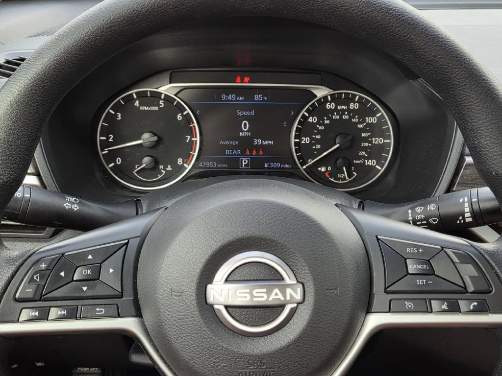 Used 2025 Nissan Altima 2.5 SV FWD image 17