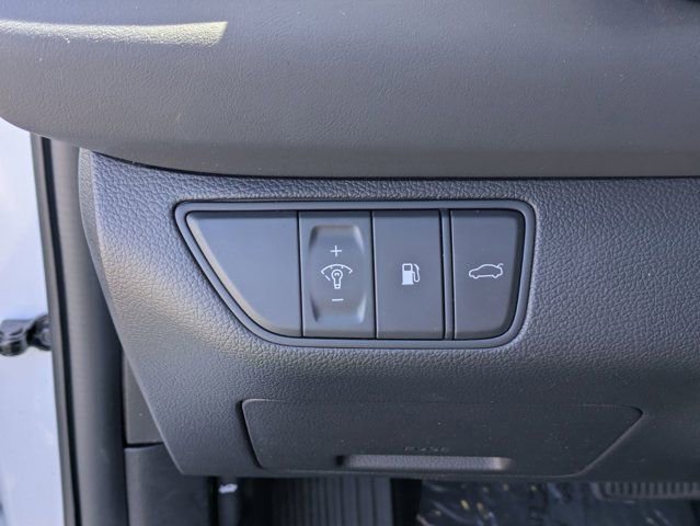 Used 2026 Genesis G70 2.5T RWD image 25