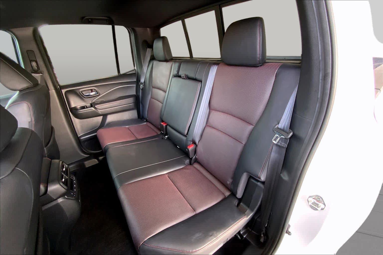 Used 2024 Honda Ridgeline Black Edition image 21