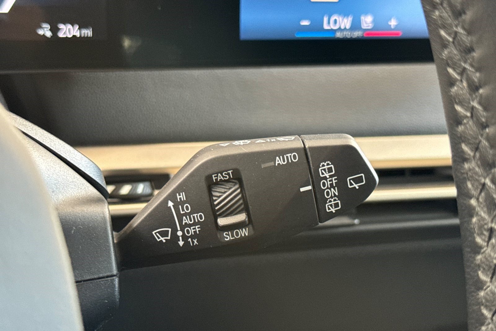Certified 2024 BMW iX xDrive50 w/ Sport Package AWD/4WD image 35