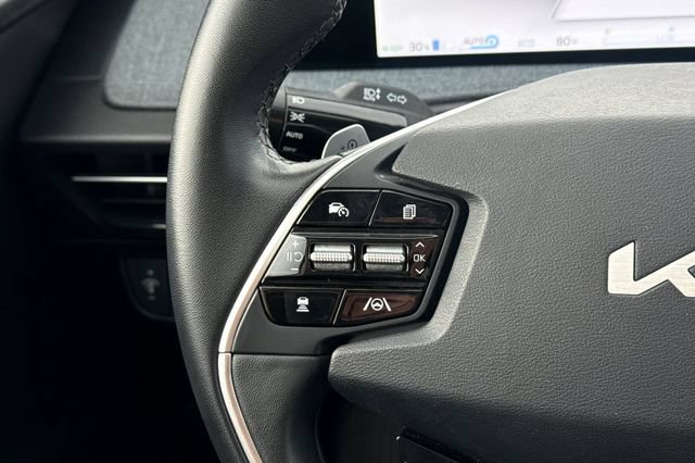 Certified 2024 Kia EV6 Light RWD image 32