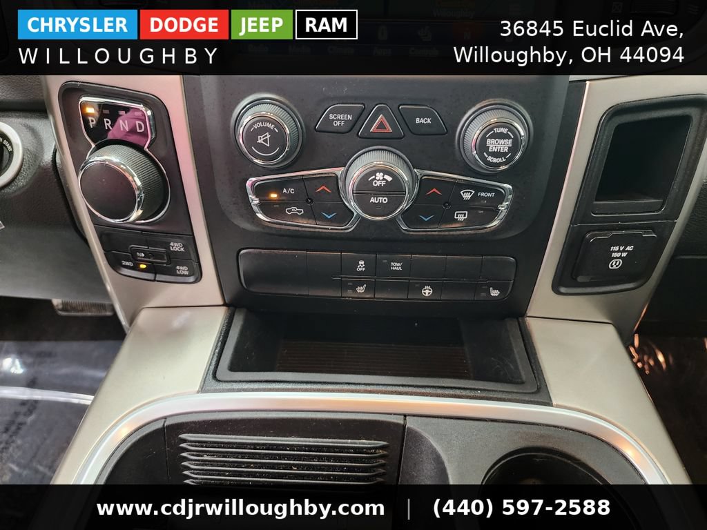 Used 2019 RAM 1500 Classic SLT w/ Black Appearance Group AWD/4WD image 24